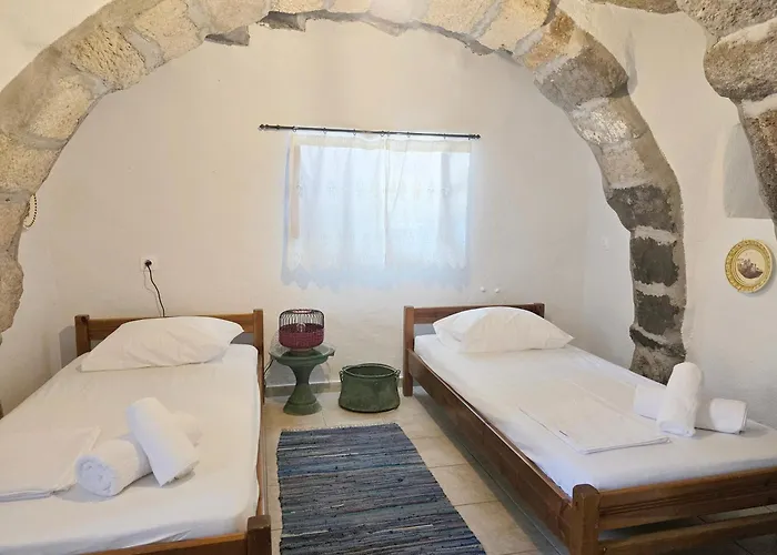 The Krani Mandrákion